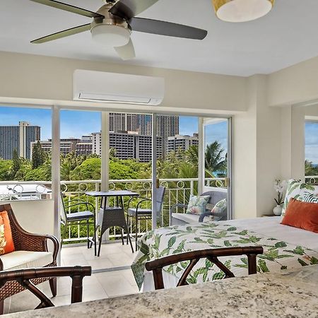 דירות הונולולו Waikiki Shore 515 Beachfront & Upgrade מראה חיצוני תמונה