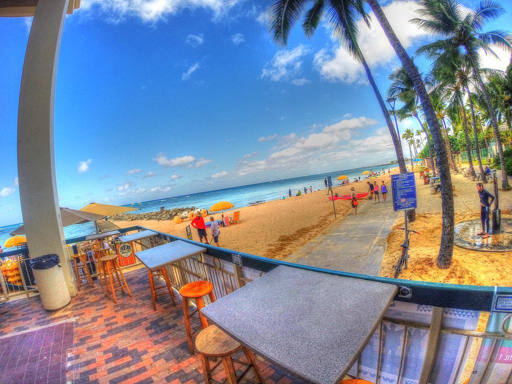 דירות הונולולו Waikiki Shore 515 Beachfront & Upgrade מראה חיצוני תמונה